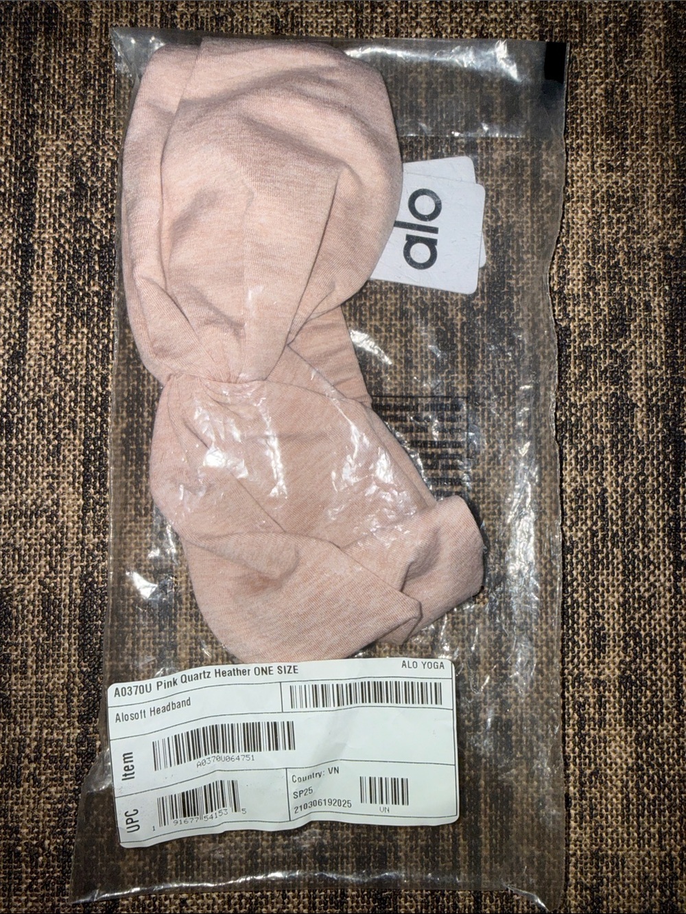 ALO Yoga Pink Quartz Heather Twist Headband
